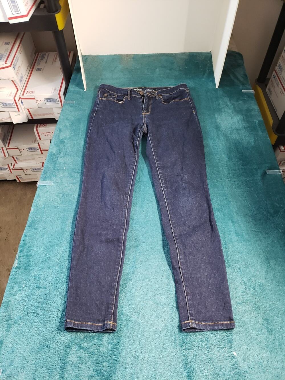 Mossimo Jeans Size 2 Women Blue Pants Stretch Denim Ladies High Rise Skinny
